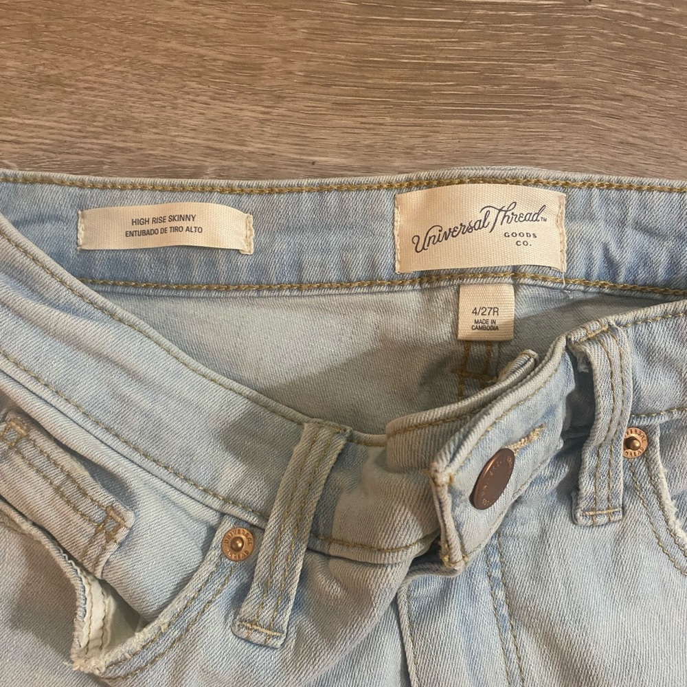 NWT Universal Thread Skinny Jeans - Picture 5 of 8